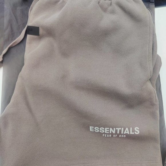 Men's shorts - Picture 6 of 6